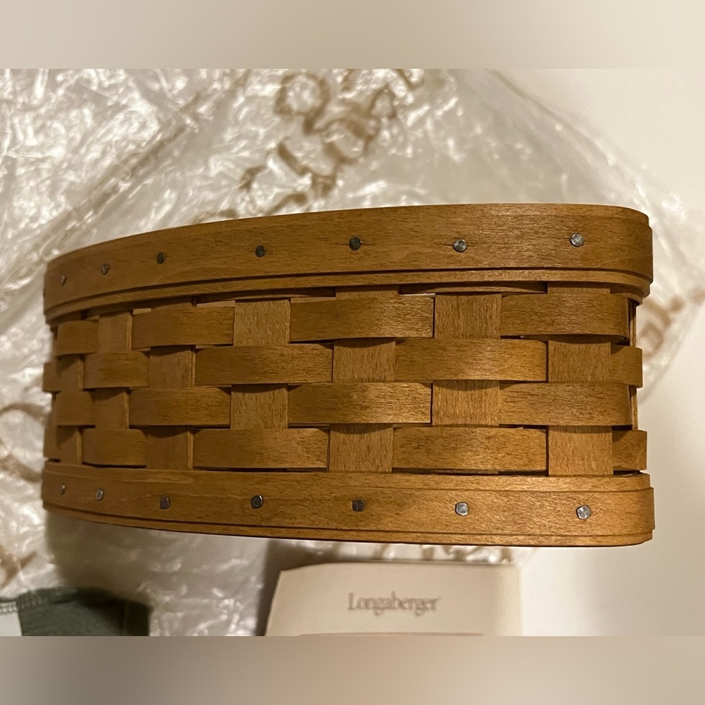 NWT LONGABERGER SMALL CORNER BASKET & SAGE LINER. - Picture 10 of 16